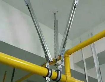 闸阀支撑架的质量要求。价格决定了乌苏抗震支撑框架的质量。